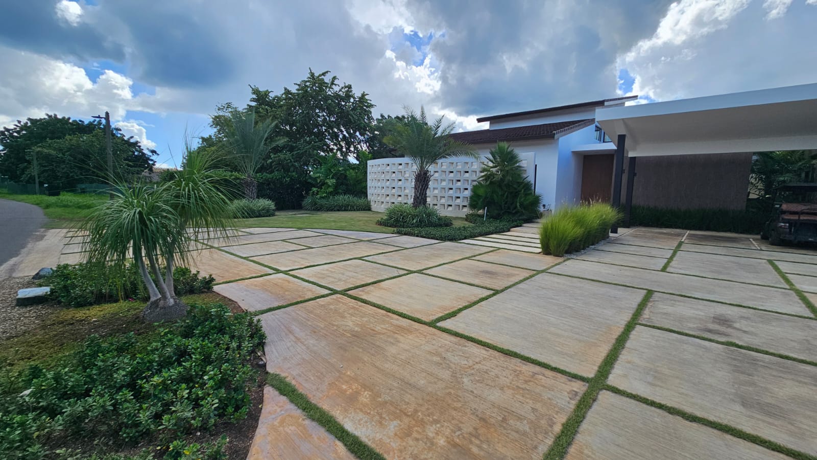 WhatsApp Image 2025-11-05 at 18.23.23_e0844287